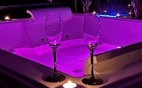 Apartament z Jacuzzi na wyłączność Dolina Baryczy